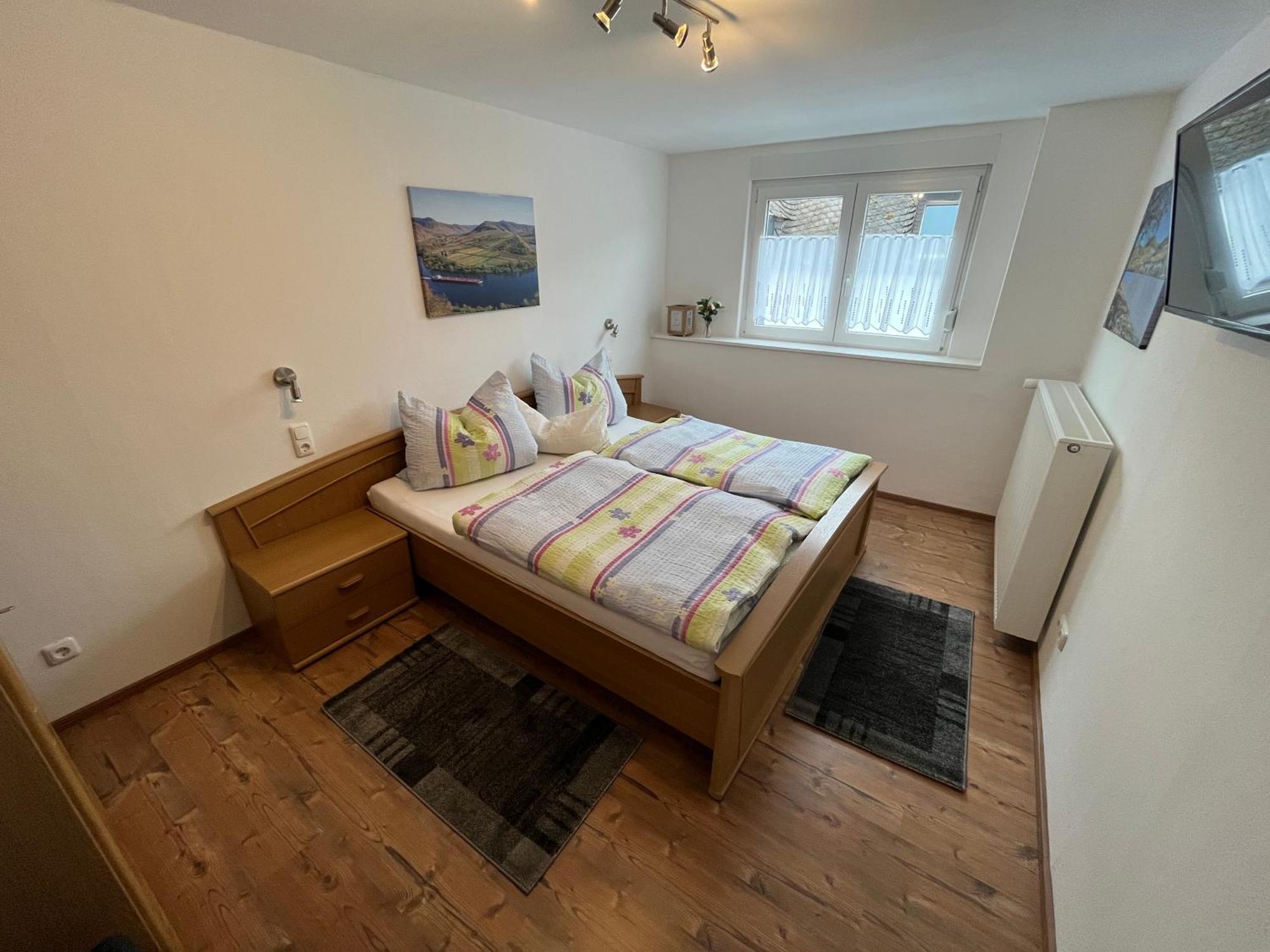 Ferienwohnungen Und Appartements - Haus Budinger Alf Εξωτερικό φωτογραφία